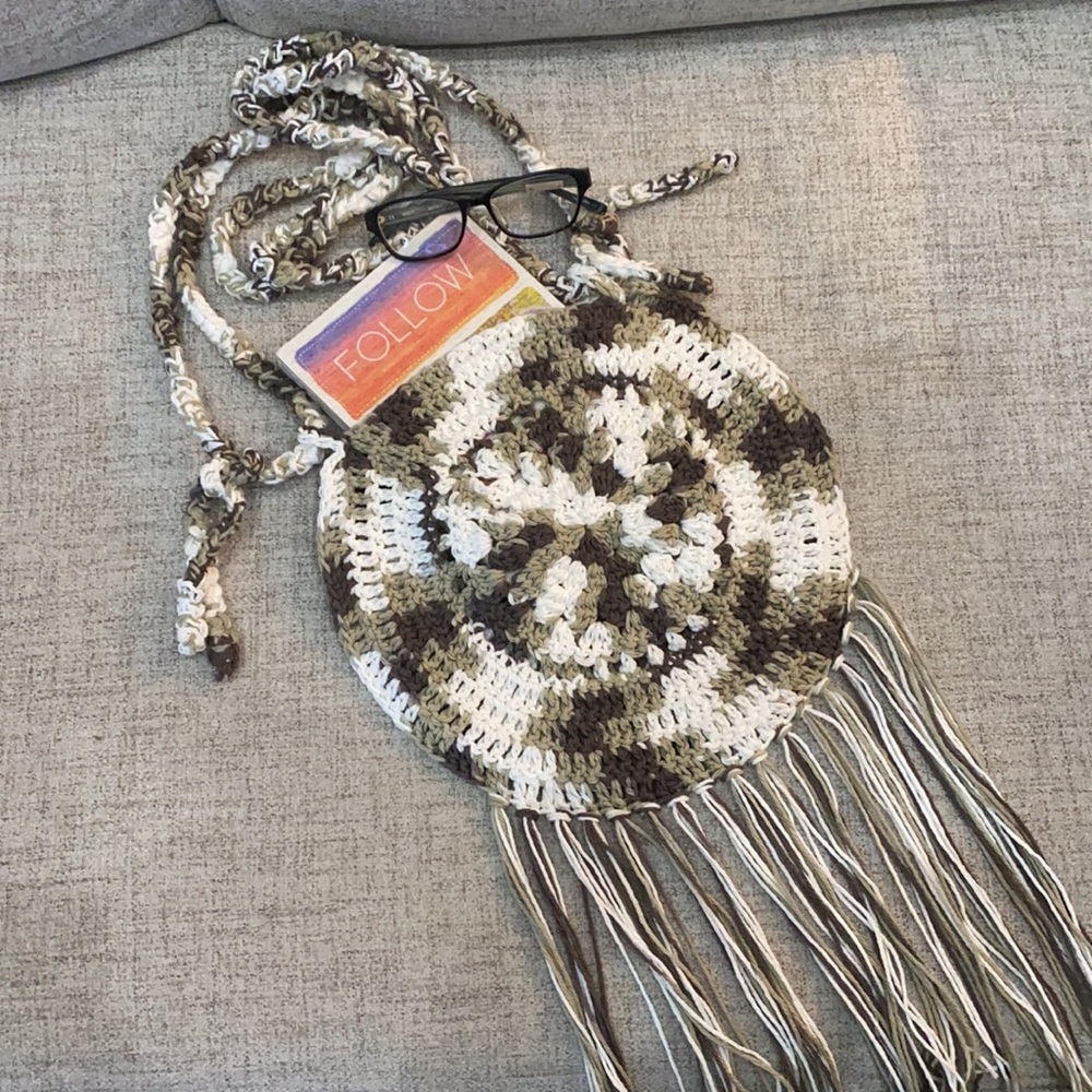 🤩HOST PICK🤩 HANDMADE crocheted boho purse